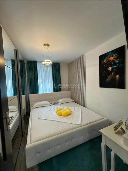 Apartament cu 3 camere decomandat în Moroasa 2