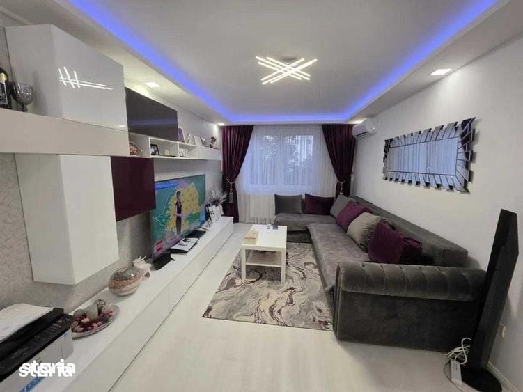Vand apartament 3 camere Bucuresti - 1