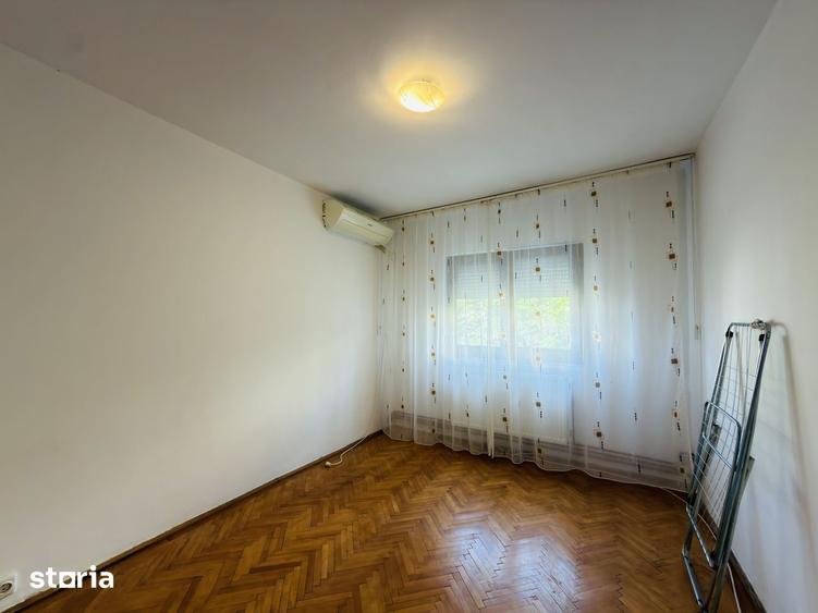 Apartament cu 3 camere decomandat, mobilat în Soarelui