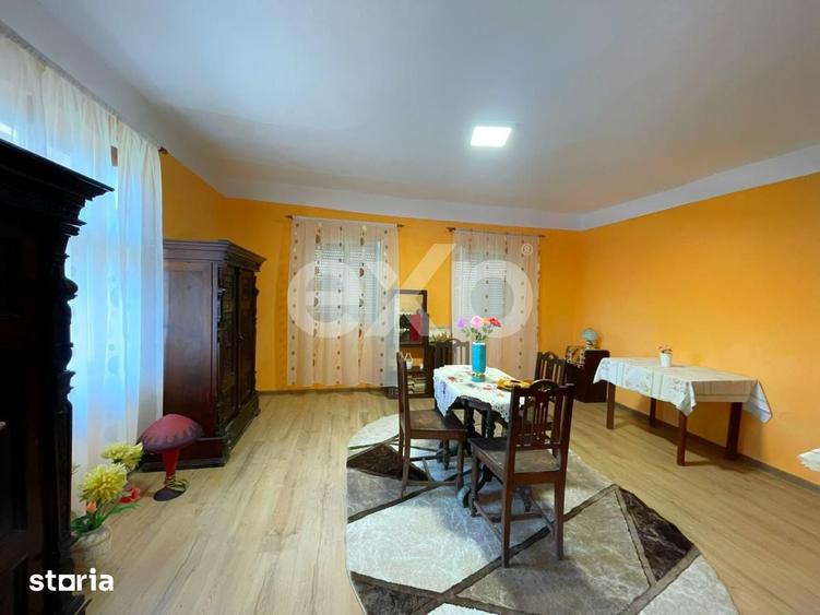 Casă cu 3 camere cu Teren 2993 Mp în Central