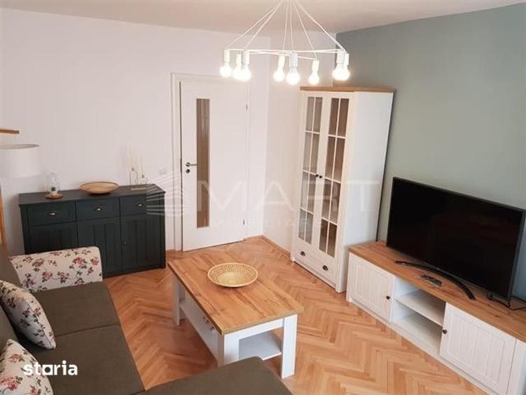 Apartament cu 3 camere decomandat în Vest