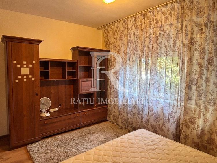 Apartament cu 2 camere semidecomandat, mobilat în Rogerius