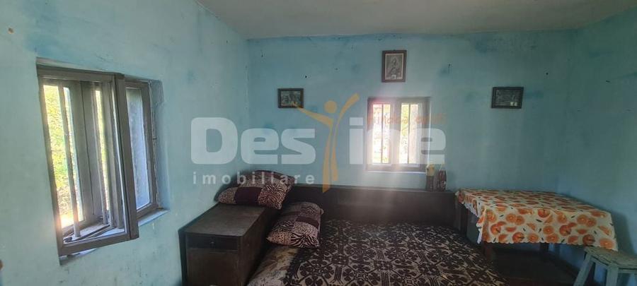 Proprietate cu potential, casa, anexa si teren 985 mp, Ma... - 8