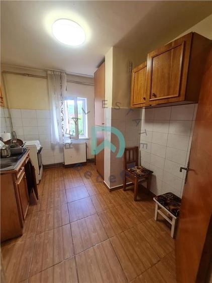 Apartament cu 2 camere decomandat în Noua