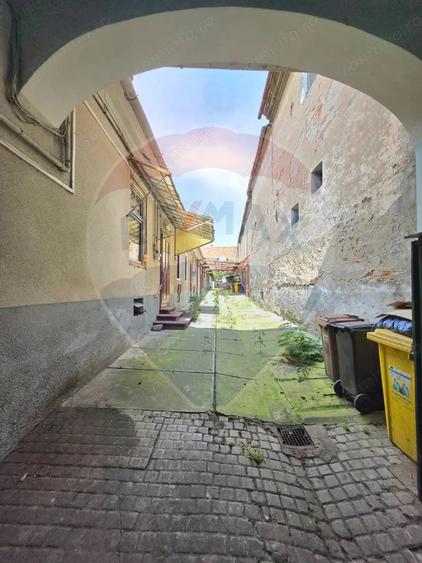Apartament cu 2 camere semidecomandat în Central
