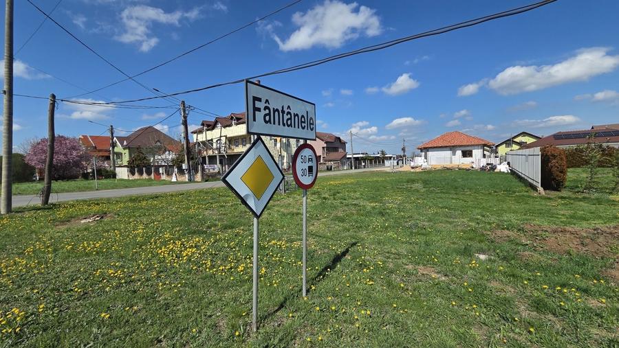 Teren de 480 mp, în Fântânele