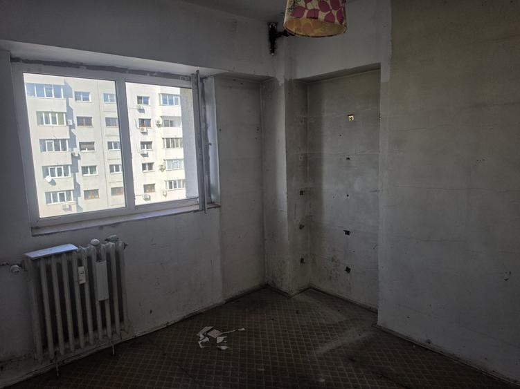 Apartament cu 2 camere decomandat în Moșilor