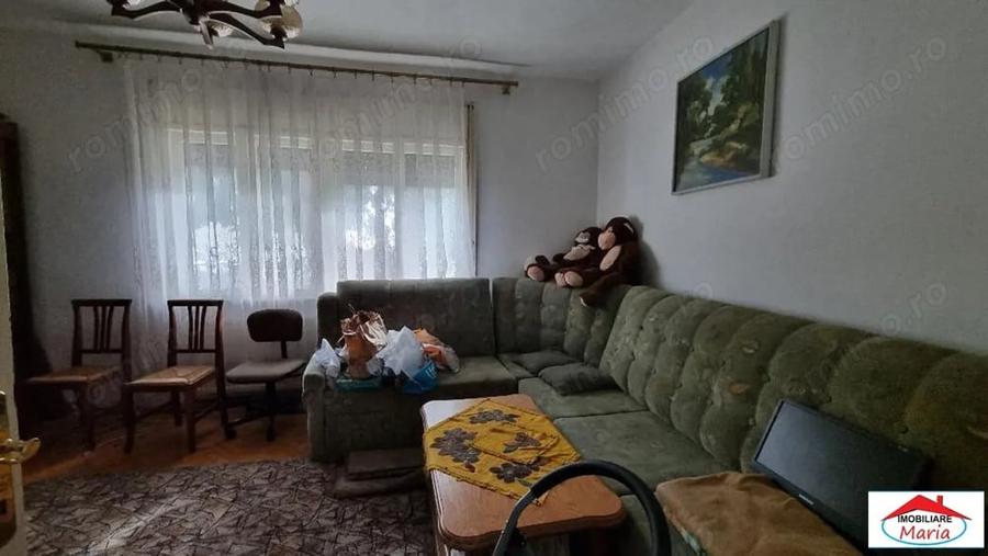 Apartament cu 4 camere în Titulescu
