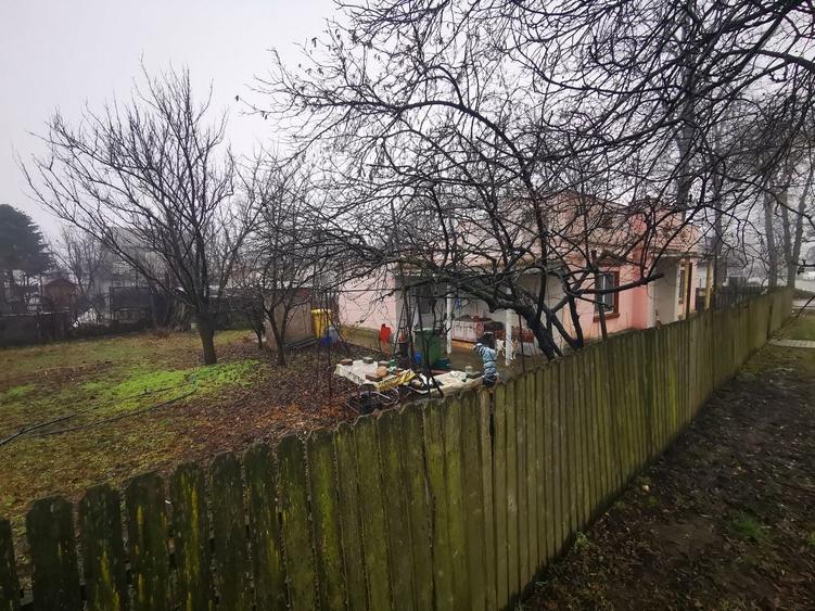 Casă cu 3 camere în Central