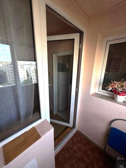 Garsonieră semidecomandată în Est