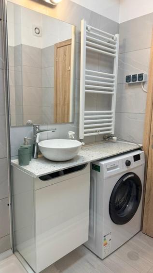 Garsonieră decomandată, mobilată în Fundeni