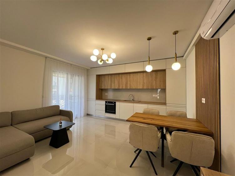 Apartament cu 3 camere decomandat în Tăuții-Măgherăuș