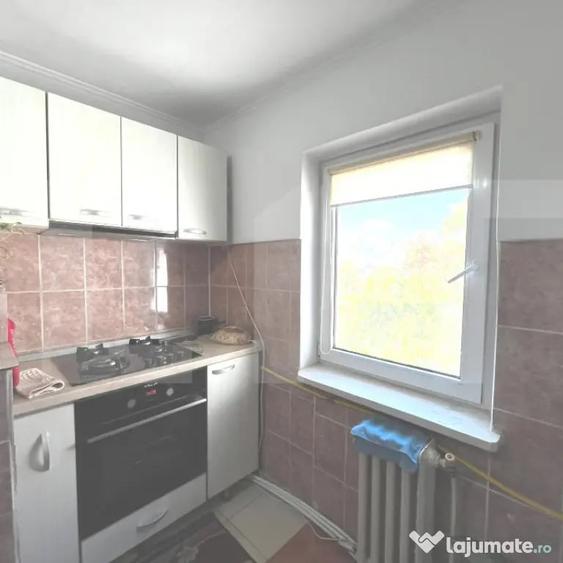 Apartament 4 camere, 74 mp, zona Imparat Traian - Botosani (Botosani) - 6