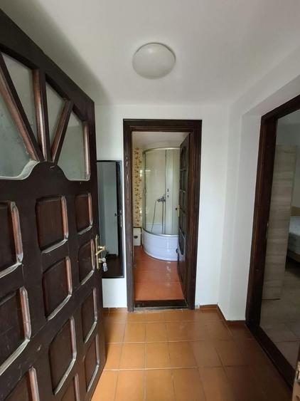 Garsonieră decomandată în Brestei