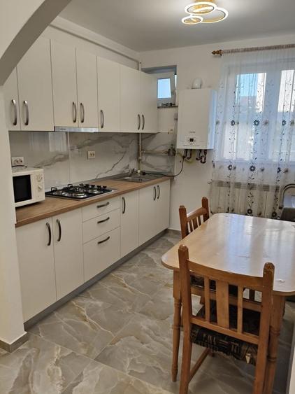 Apartament cu 2 camere decomandat în Exterior Vest