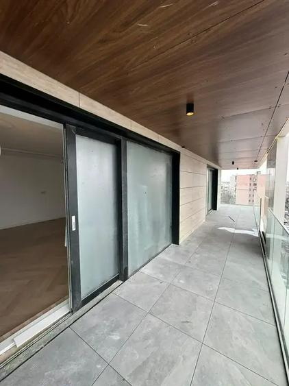 Apartament cu 2 camere semidecomandat în Unirii