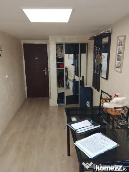 Garsonieră în Calea Severinului