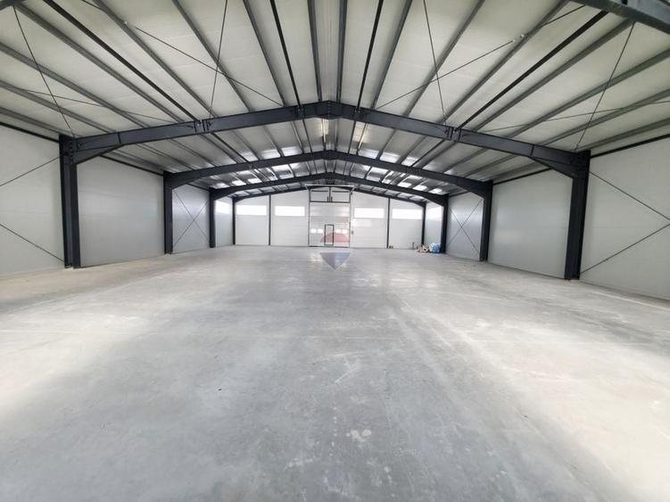 Spațiu industrial, de 570 mp, în Dărmănești