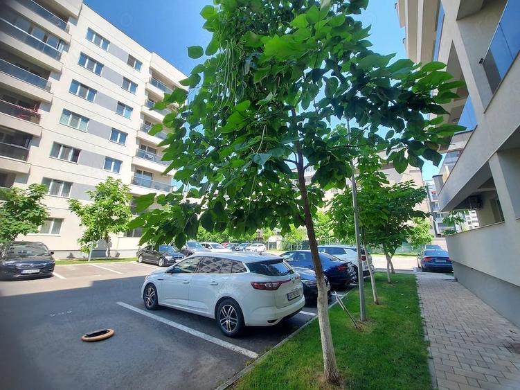 Garsonieră decomandată în Central