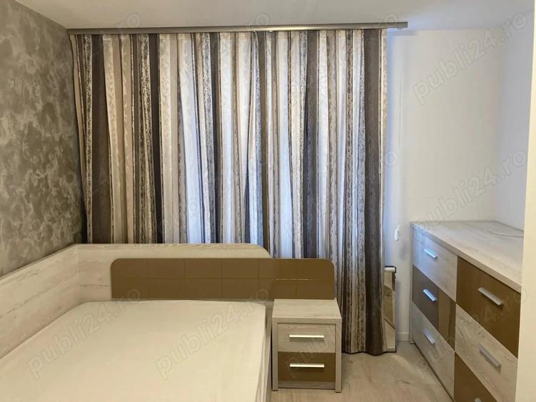 Apartament cu 3 camere decomandat, mobilat în Nufărul