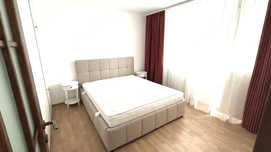 Apartament cu 3 camere decomandat în Drumul Taberei