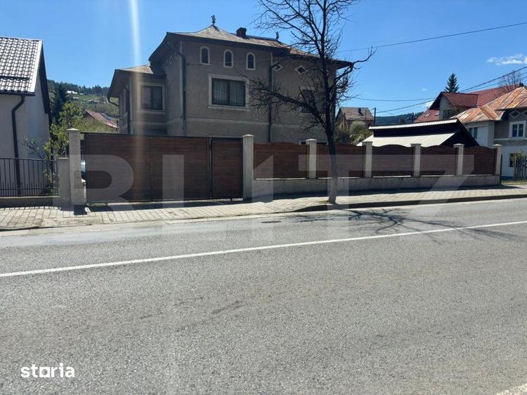 Casă cu Teren 2000 Mp în Vatra Dornei