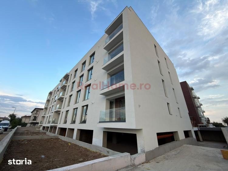 Apartament cu 3 camere decomandat în Titan