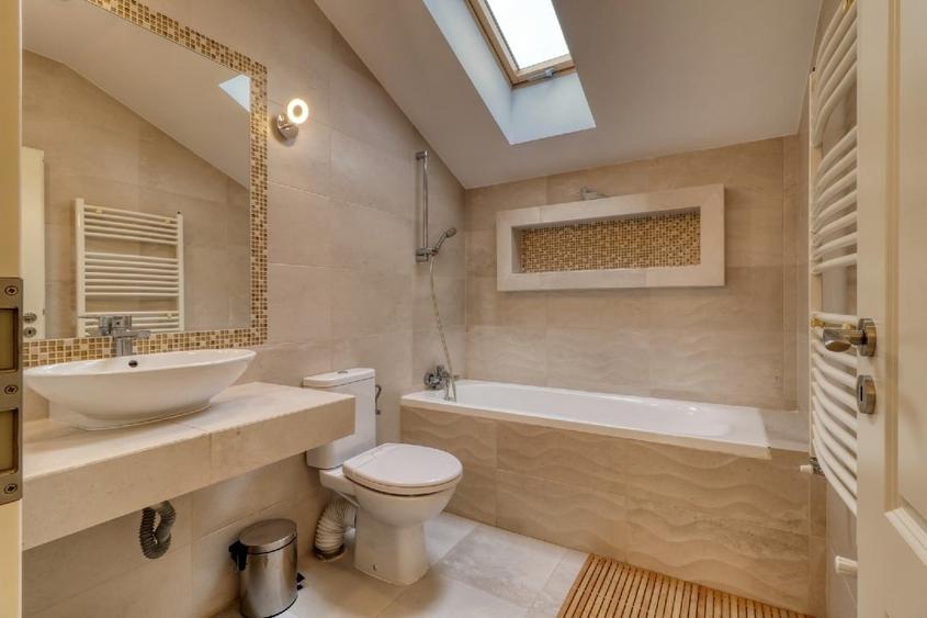 Casă individuală cu 4 camere cu Teren 420 Mp în Corbeanca