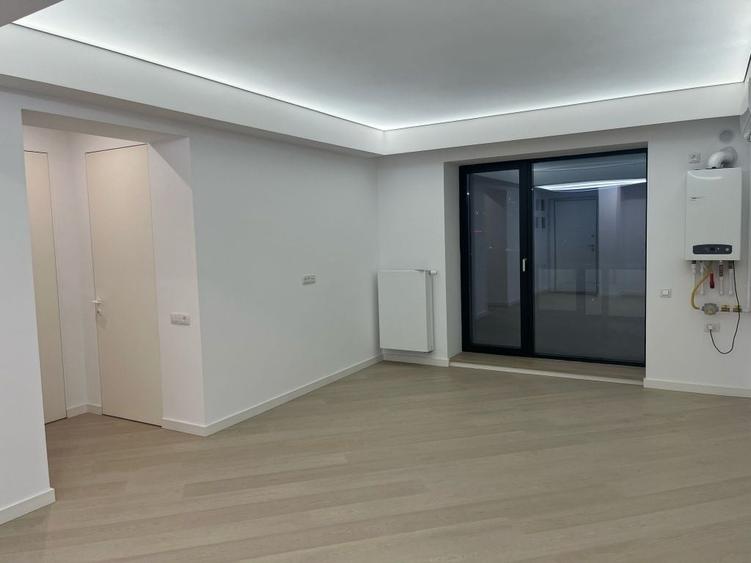 Apartament cu 2 camere decomandat în Exterior Vest
