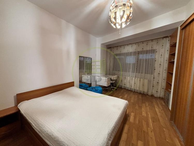 Apartament cu 3 camere decomandat, mobilat în Brestei