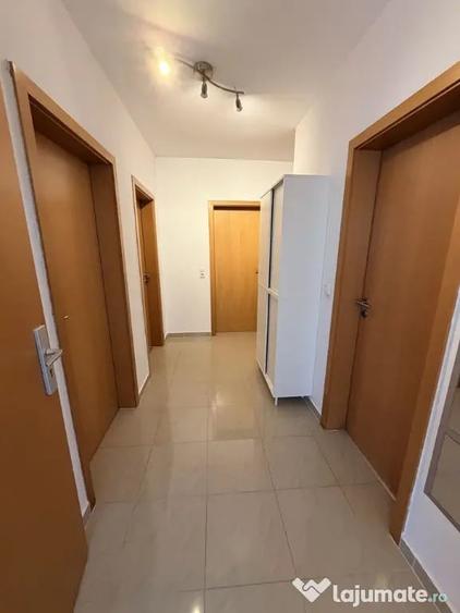 Apartament cu 2 camere decomandat în Avantgarden