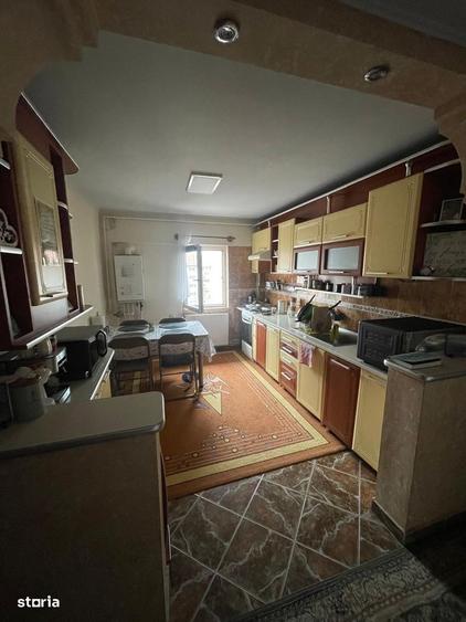 Apartament cu 2 camere decomandat în Carpați 2