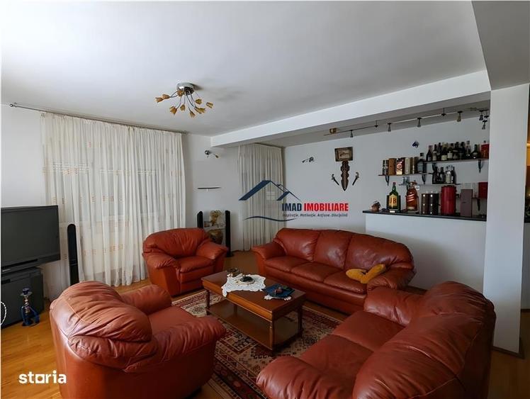 Casă cu 4 camere în Cândești