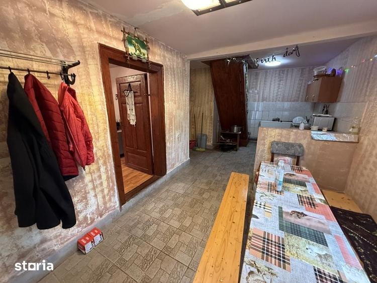 Casă cu 6 camere cu Teren 386 Mp în Băișoara