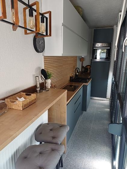 Apartament cu 2 camere, mobilat în Central