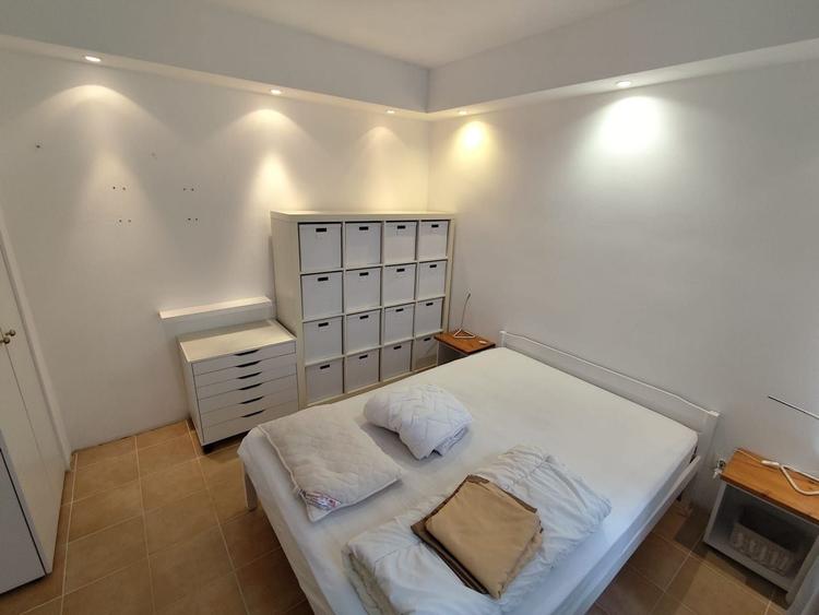 Apartament cu 2 camere semidecomandat, mobilat în Bună Ziua