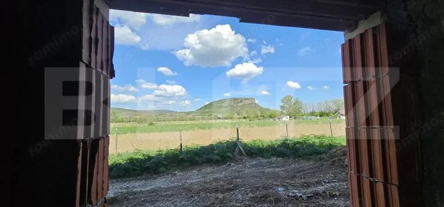 Casă cu 5 camere cu Teren 193 Mp în Simeria