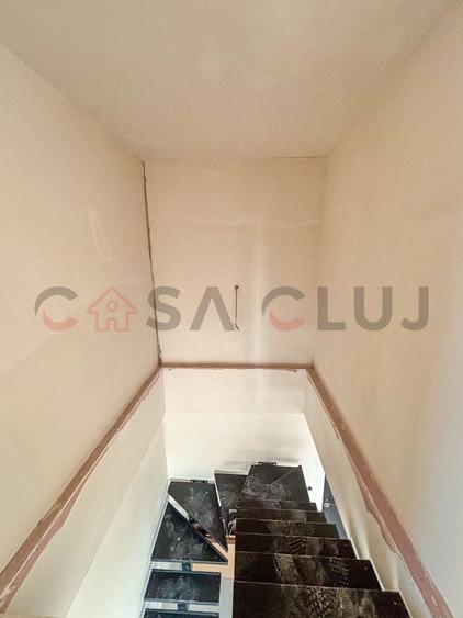 Apartament cu 3 camere decomandat în Bună Ziua
