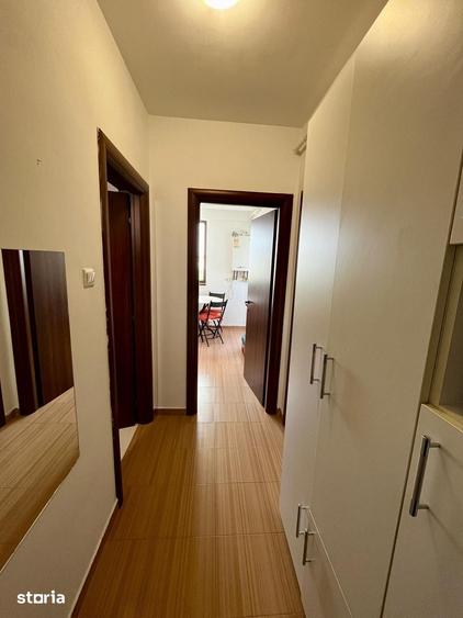 Garsonieră decomandată în Galata