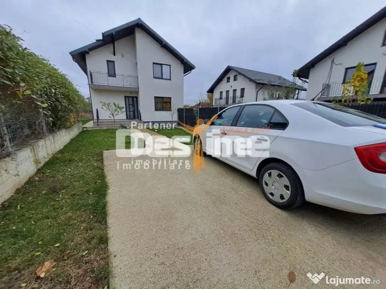 Casă cu 4 camere cu Teren 356 Mp în Miroslava