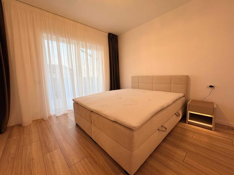 Apartament cu 2 camere decomandat în Tunari
