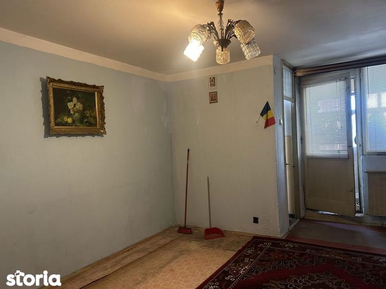 Garsonieră semidecomandată în Valea Rosie