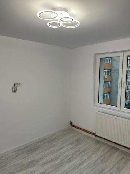 Apartament cu 2 camere decomandat în Sebastian