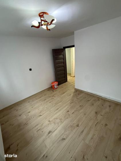 Apartament cu 2 camere decomandat în Mioriței
