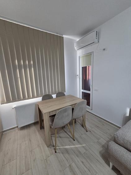 Inchiriez apartament 2 camere - 8