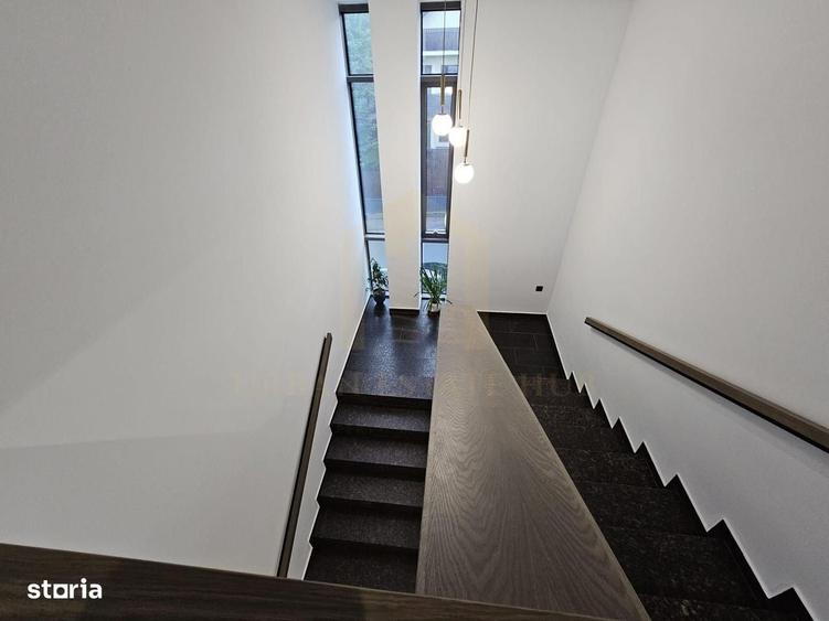 Inchiriere cladire cu 2 apartamente, 460 mp, garaj subteran, Andrei M - 14