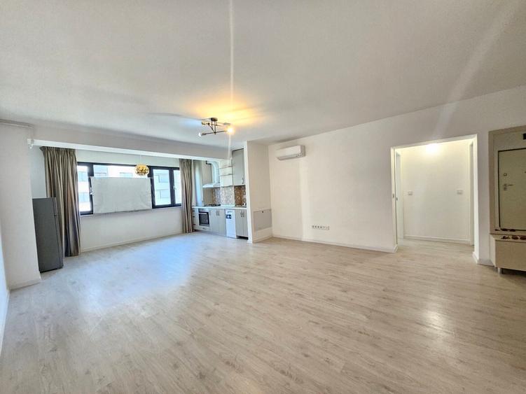 Apartament cu 2 camere decomandat, mobilat în Pipera