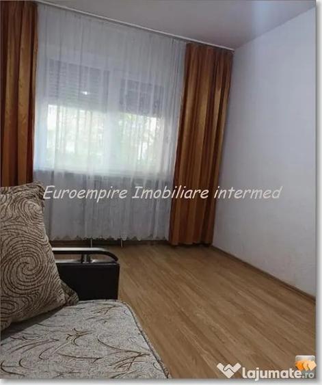 Apartament cu 2 camere semidecomandat în Km 4