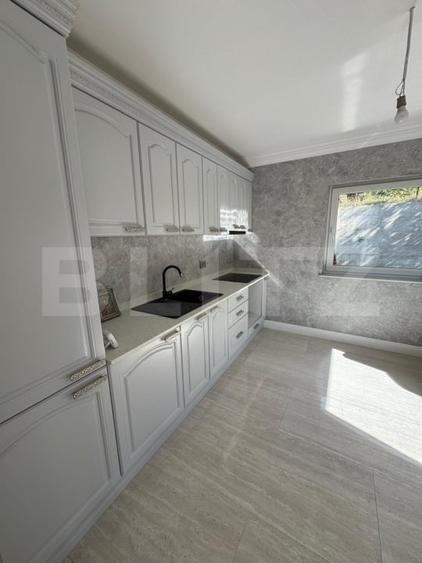 Casa cu etaj + demisol, 180 mp utili, 300 mp teren, zona Burdujeni - 10