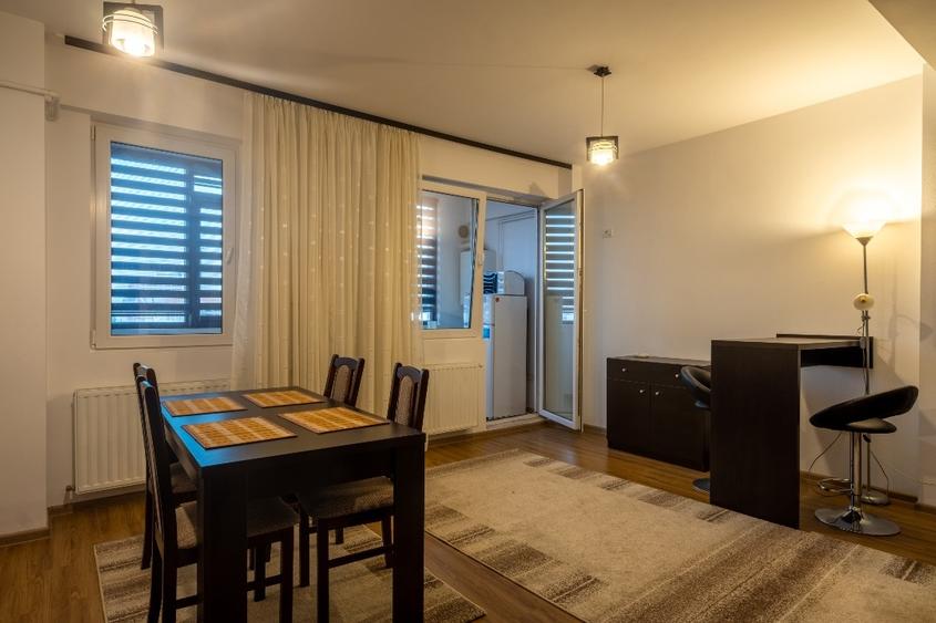 Apartament cu 2 camere decomandat, mobilat în Roșu